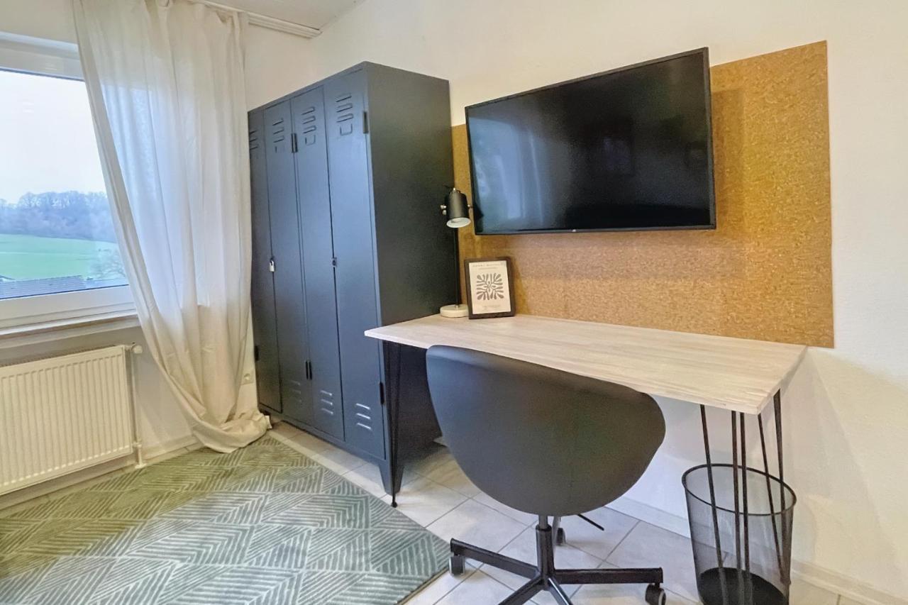 Ruhiges Naturparadies Fuer 4 Mit Kueche Schreibtisch Und Boxbett Ветер Екстериор снимка